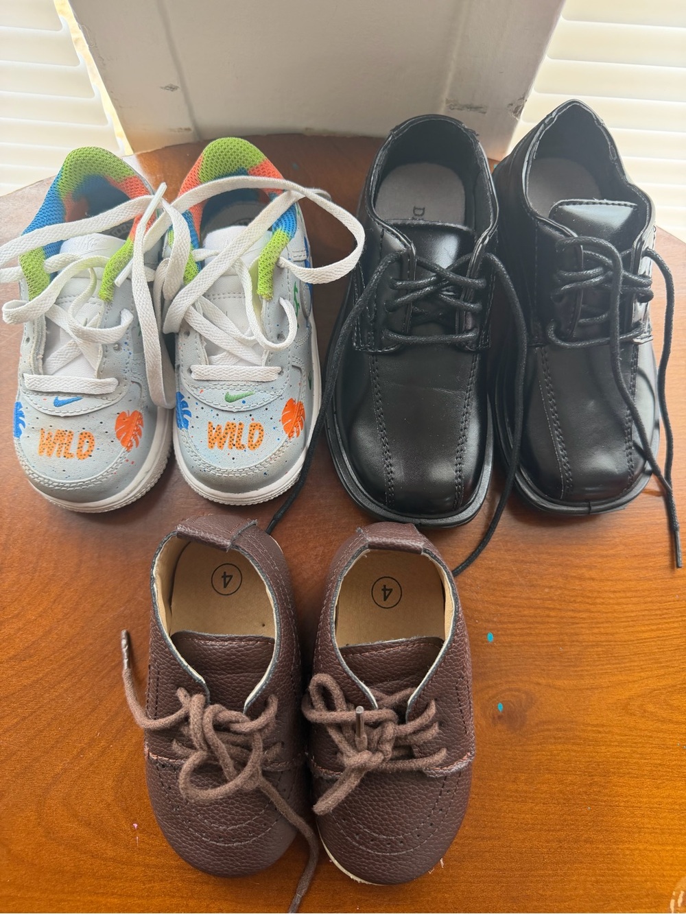 Tag Kids Colorful 'Wild' White Sneakers & Black and Brown Dress Shoes Set
